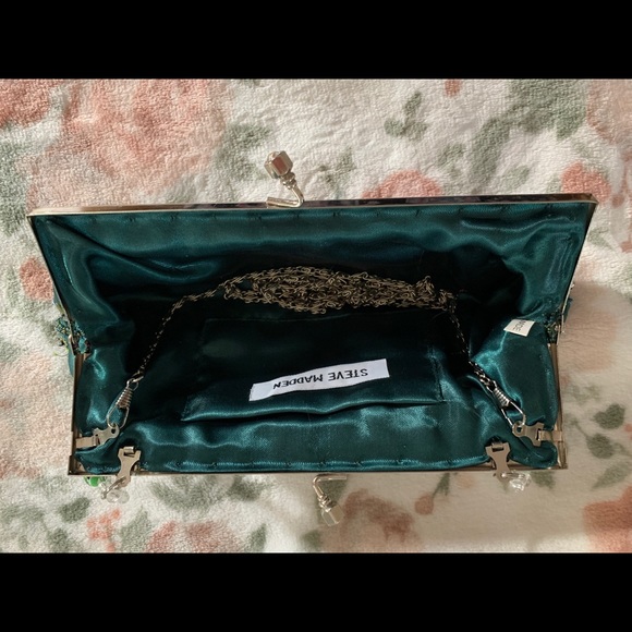 Steve Madden clutch - Picture 5 of 5
